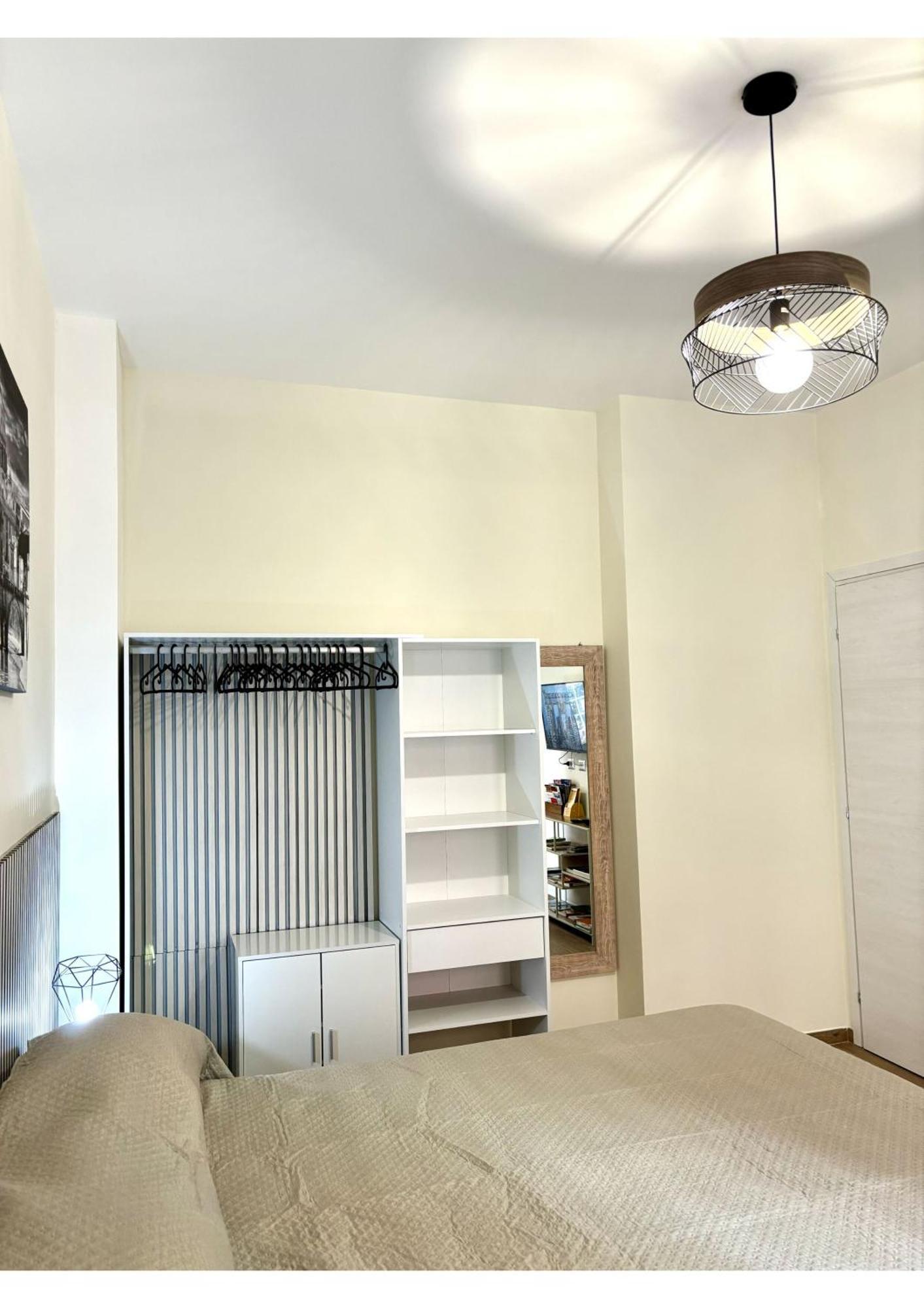 Casa Blaserna Nel Cuore Dello Shopping A Marconi E Trastevere Roma Exterior foto
