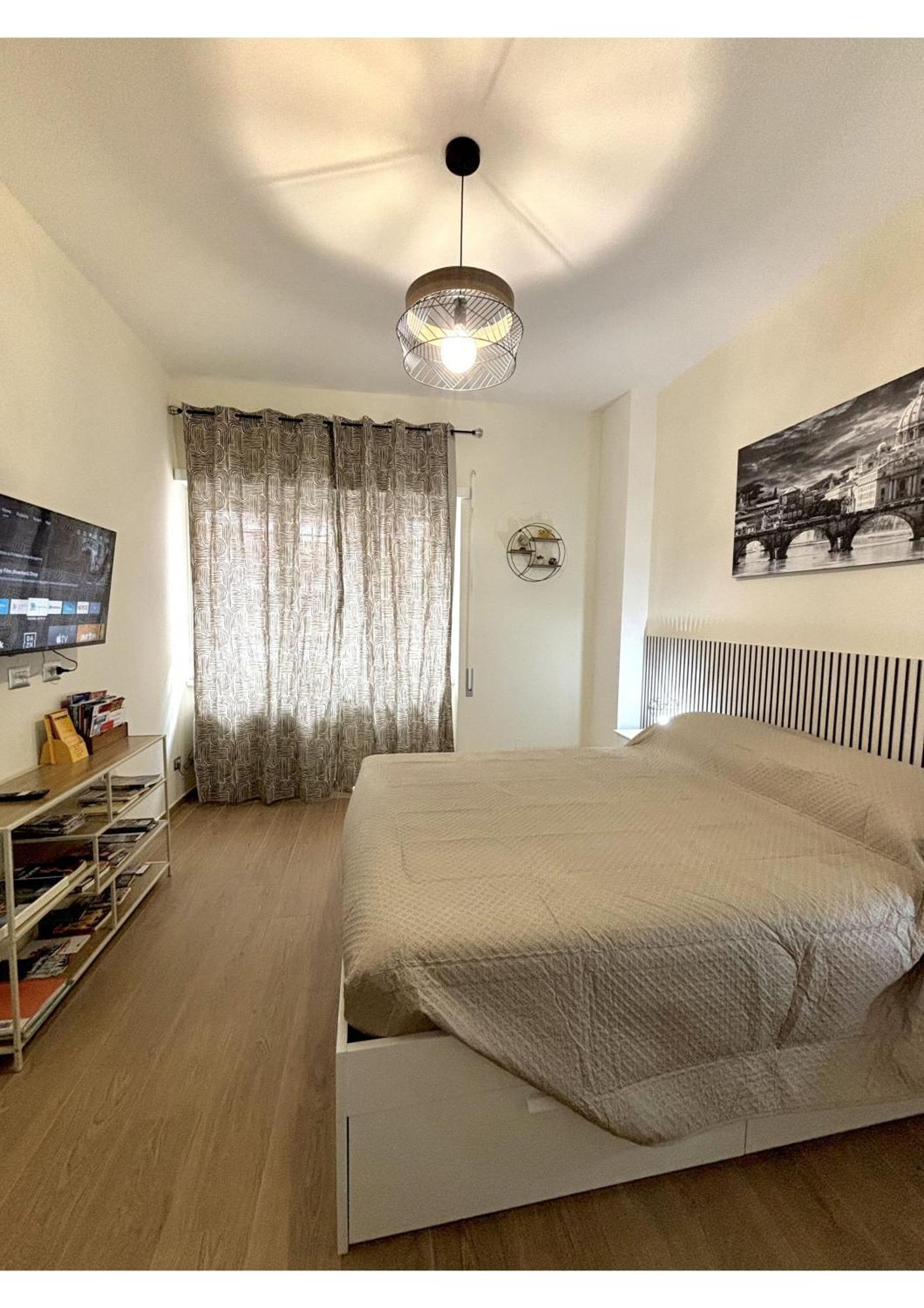 Casa Blaserna Nel Cuore Dello Shopping A Marconi E Trastevere Roma Exterior foto